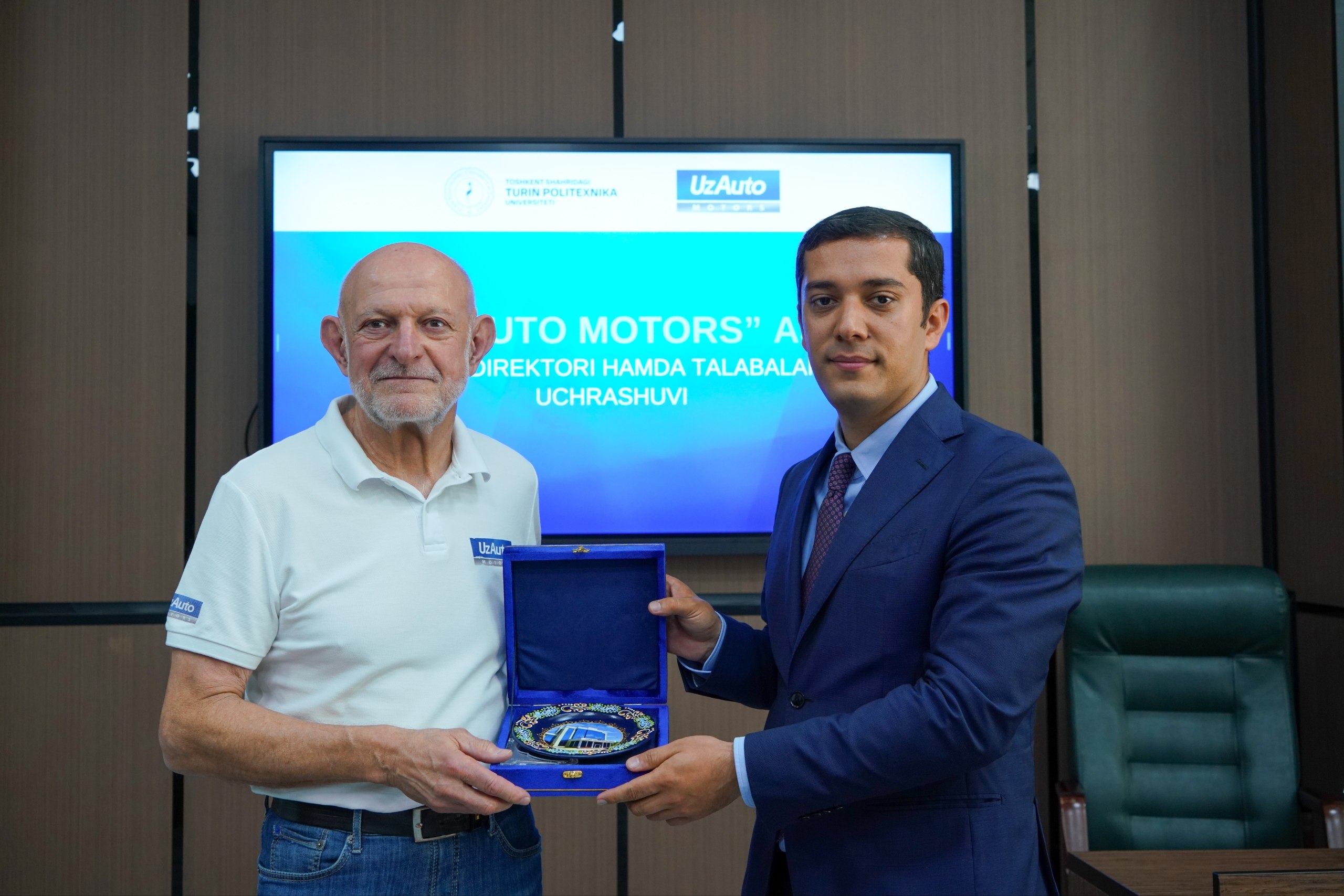 "UzAuto Motors" AJ bosh direktori hamda talabalar ishtirokida uchrashuv bo‘lib o‘tdi
